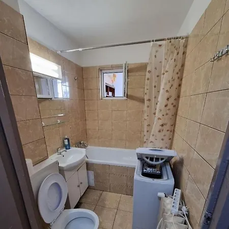 Apartamentul 2 Cartier Marasti *